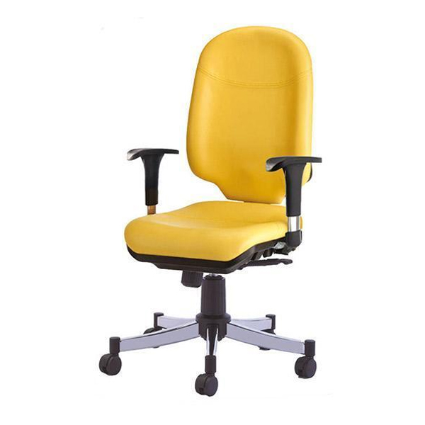 صندلی کارمندی رایانه صنعت مدل آلفا K913 به رنگ زرد و دارای پایه های پنج پر می باشد.