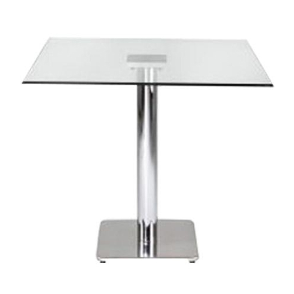 میز ناهار خوری راحتیران مدل B915دارای صفحه ای مربعی شکل و از جنس شیشه است که پایه ای از جنس کروم دارد.