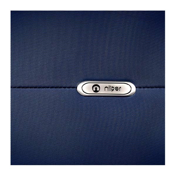 طراحی برند نیلپر روی چمدان آوان نیلپر
